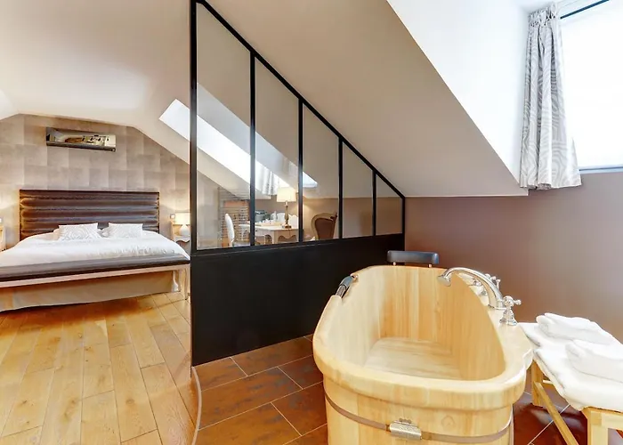 Champagne Domaine Sacret - Ay 4* Ay-Champagne