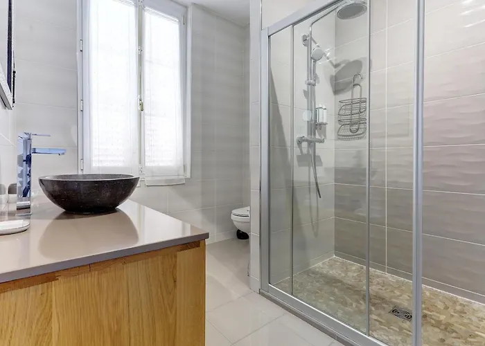 Champagne Domaine Sacret - Ay Bed & Breakfast